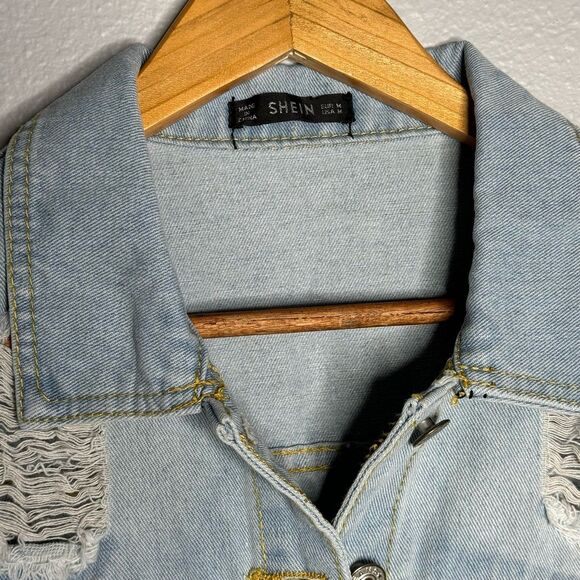Medium distressed Denim jacket - Picture 4 of 9